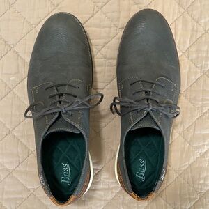 Bass Men's Dark Gray Leather Oxfords